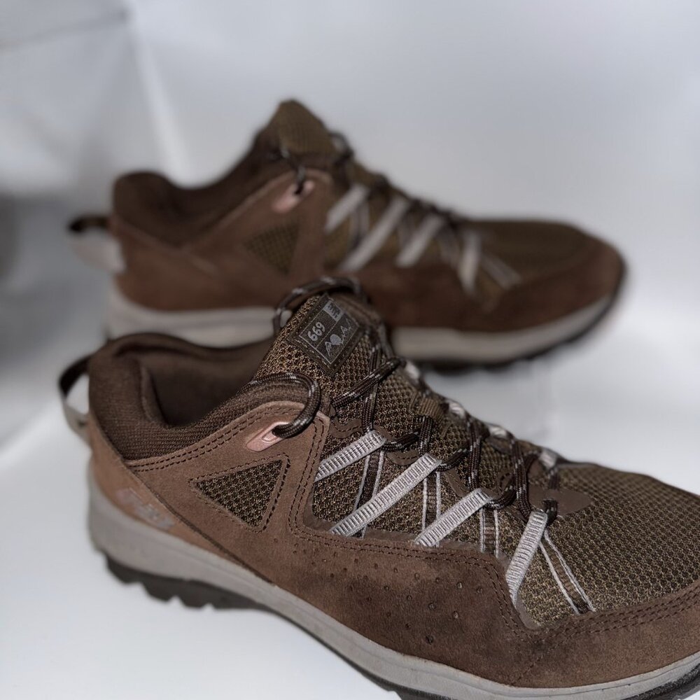 New Balance 669 V2 - Womens